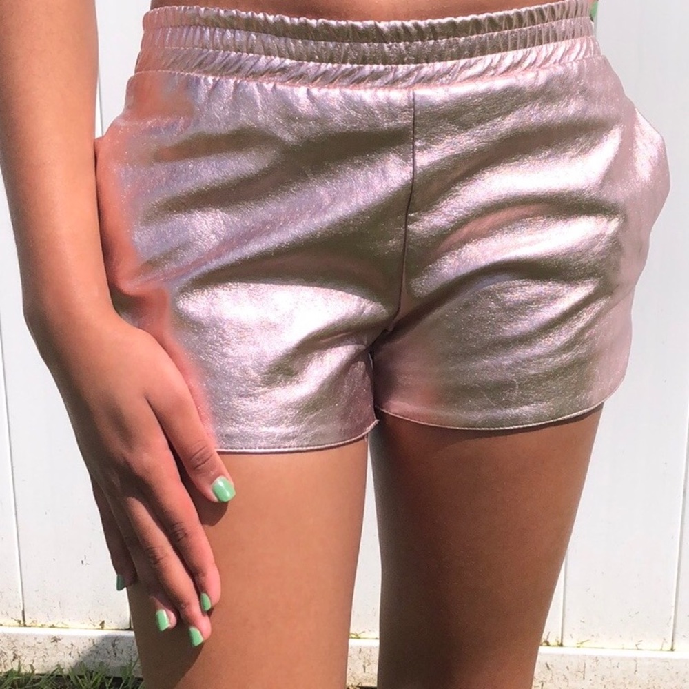 Rose Gold Shorts🤩